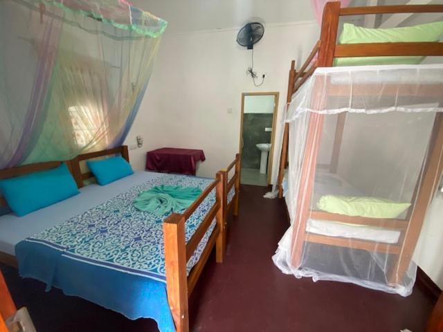 Celine'S Home Мирисса Экстерьер фото